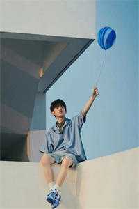 前脚被未婚妻背刺，后脚被疯批羞辱已完结