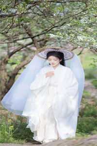 大佬囚她于身侧，小娇妻又要闹了！番外+无删减