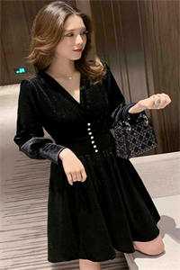 江南春不晚，风月不相逢知乎