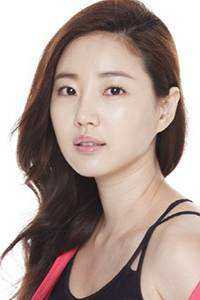 女友被玷污成了精神病，我却选择了沉默在线阅读