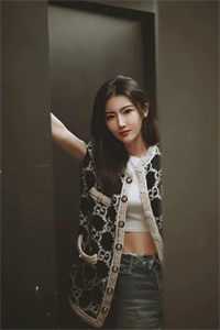 强占！腹黑小叔腰力绝，馋她成瘾精彩