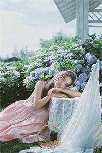 丰腴美人一出场，被军官大佬截胡精修版