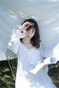 为了给小师妹出气，男友砸了妈妈的骨灰盒全篇