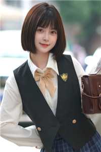 上司在救护车上沿途拍照耽误40分钟，得知真相后她悔疯了小说