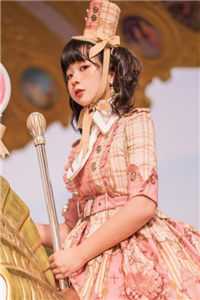 江南春不晚，风月不相逢完结文