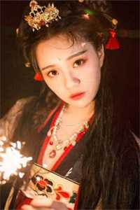 表面勾栏听曲，暗地我执掌天下！无删减+无广告