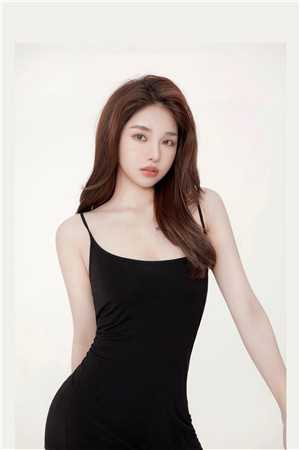 换人攻略后，高冷校花绷不住了陈凡林思思全文免费