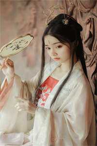 未婚妻假扮资助生的女友回家过年精品选集