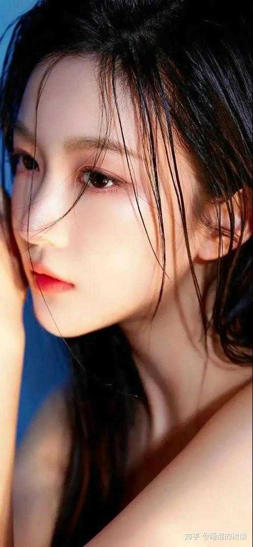 悄悄雪落鬓染霜精品推荐