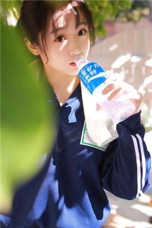 腿控竹马嫌我微胖，重欲太子爷却爱不释手精品推荐