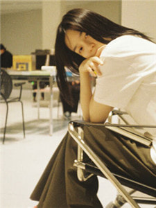 重生年代，我多了七个资本家前妻爽文