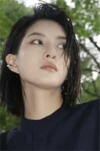 通房丫鬟低贱？绑生子系统当王妃全本