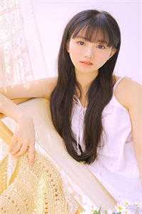 人间无门，客舟听雨眠精彩