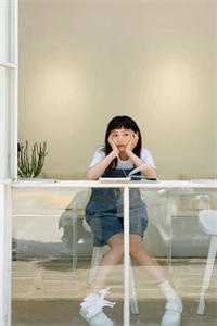 她是眼底的一颗沙全文