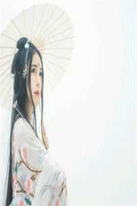 侯府主母穿成豪门弃妇，直播道歉杀疯了章节