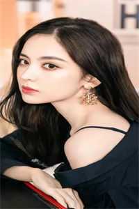 未婚妻和男闺蜜在酒吧领证，我摇骰子让他们倾家荡产前文+后续