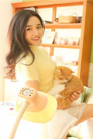 媚男班主任非要开除我，可我是校长挖过来的状元畅销巨著