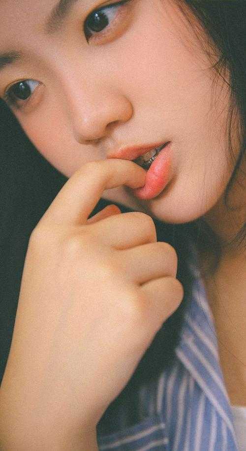 表面勾栏听曲，暗地我执掌天下！完整作品