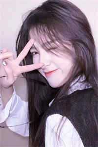 婚礼被妻子男闺蜜当众羞辱，我转身杀疯了畅读