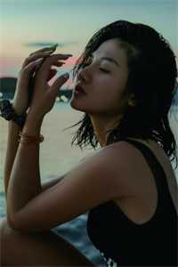 白月光佛系退场，系统和男主都懵了无删减全文