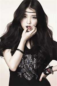 疯批太子恋爱脑，侍寝宫女没路跑全文免费