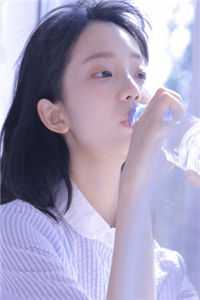 寄往月白的信热门