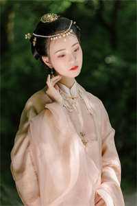 青梅让我不要多管闲事全篇