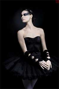 停靠在无岸之海试读