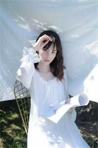 半城烟雨葬痴念热门推荐