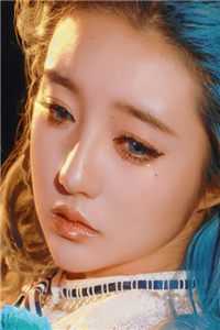 穿成失忆总裁女友，我带大佬摆摊最完整版