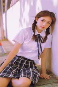 拯救恶毒女配姐姐，我反被大佬盯上免费看