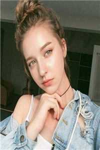 全网黑我拜金？我老公是千亿球星精彩