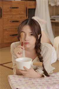 我朝父母坟头泼粪，女友的白月光却慌了高口碑