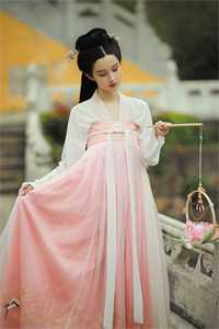 不见桐花万里路南笙梁妄小说结局