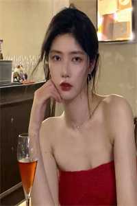 三月光阴，我成了所有人的意难平短篇